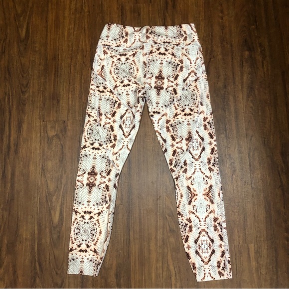 Varley Snakeskin Print Leggings - Picture 3 of 6